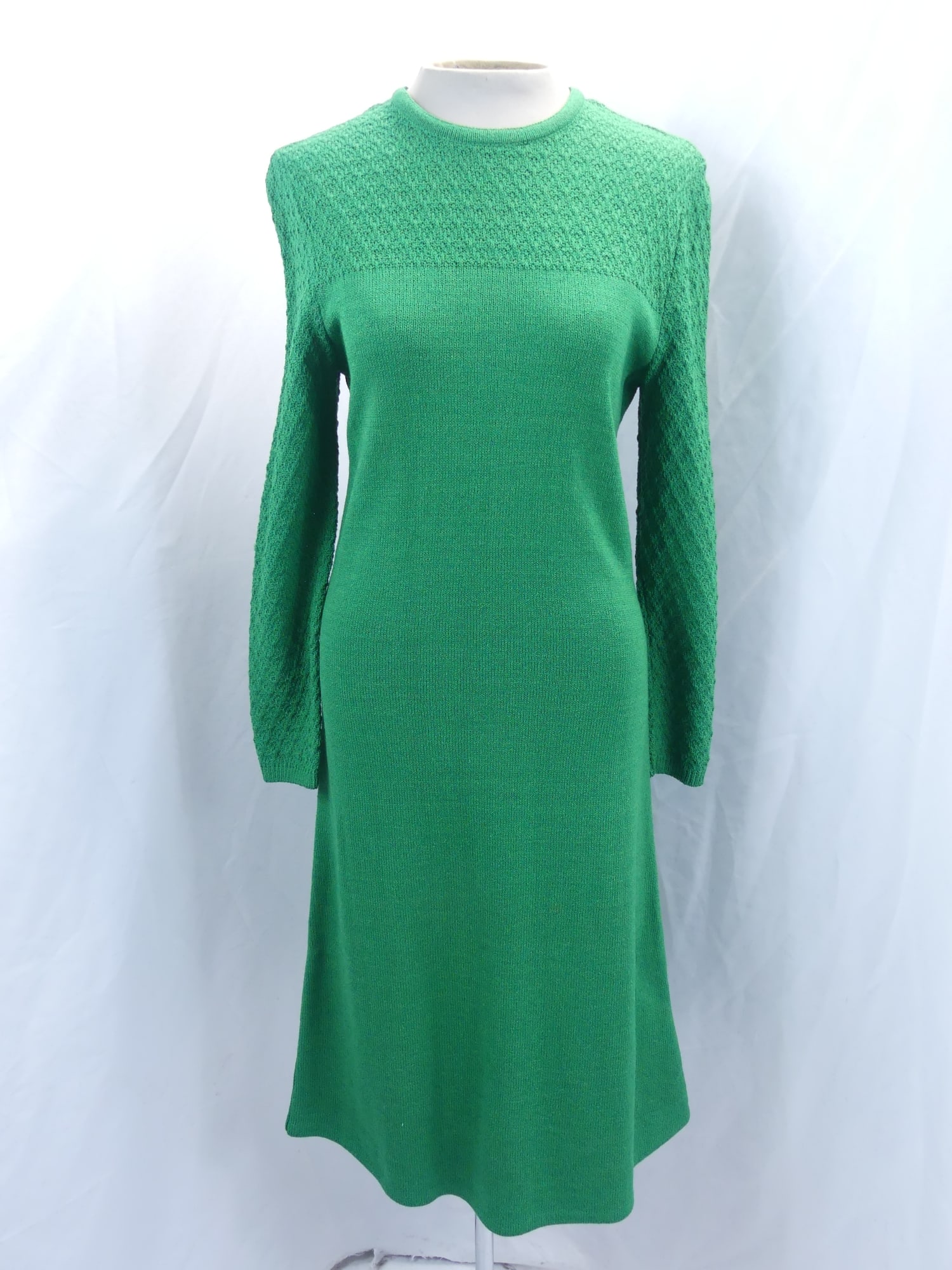 Vintage 1970's Goldworm Green Knit Dress (1 of 5)