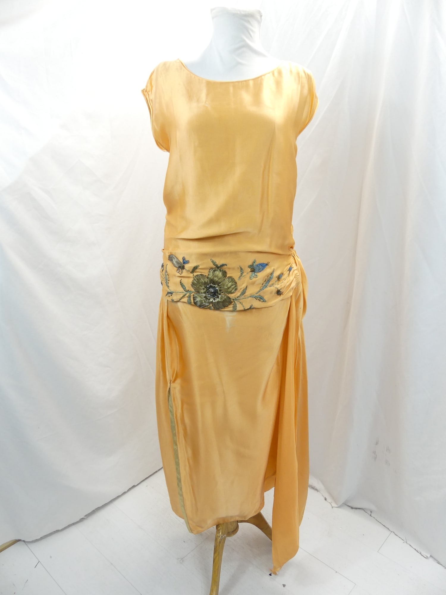 Vintage 1920-3-'s Peach Silk & Embroidered Gown: approx. 40 bust, 36 waist. Has fading & holes with stains, see photo's