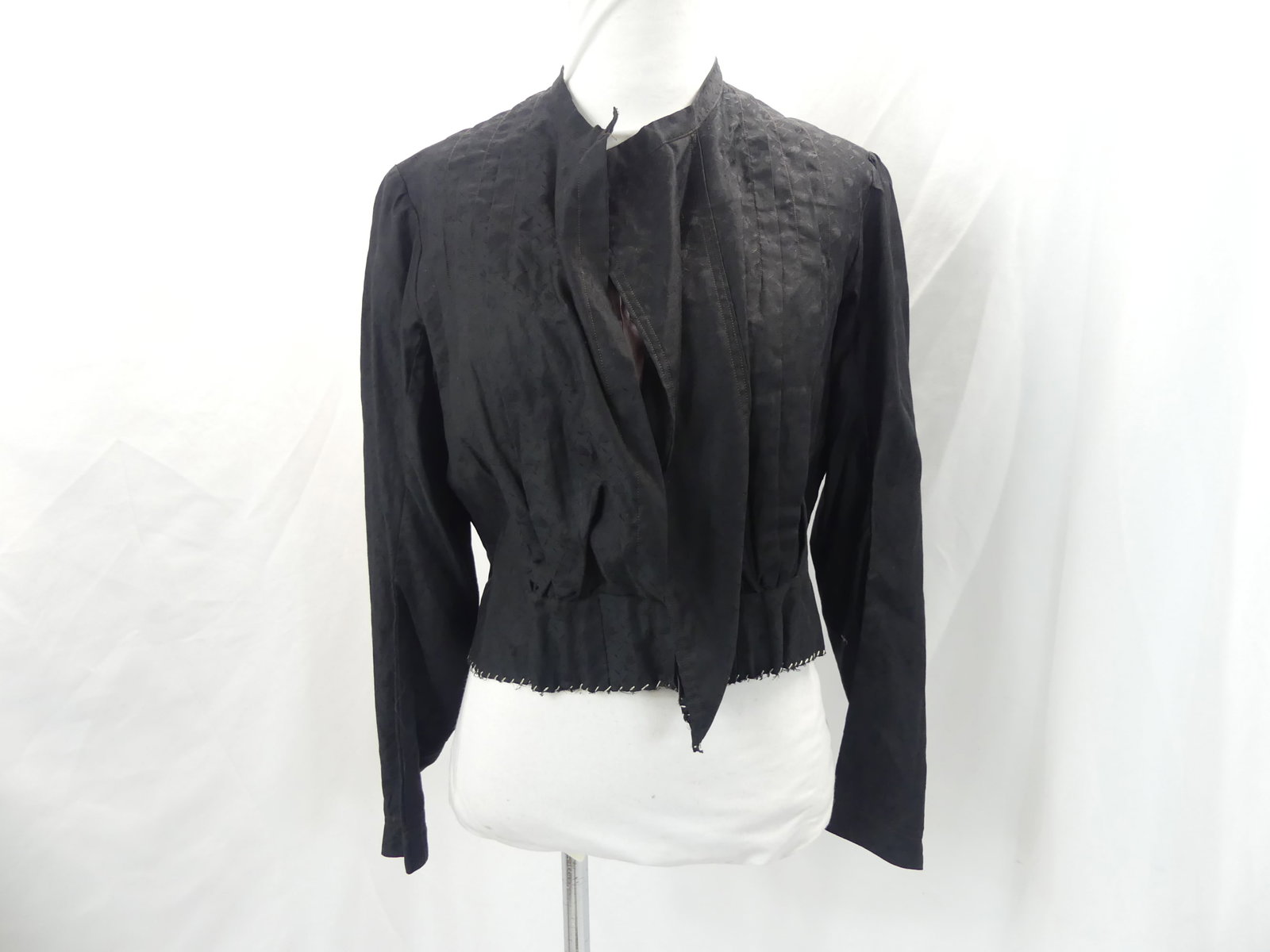 Late 1800's Black Pinch Pleated Blouse: approx. 36, 32 waist. Has small hole & very light underarm discoloration, see photo's