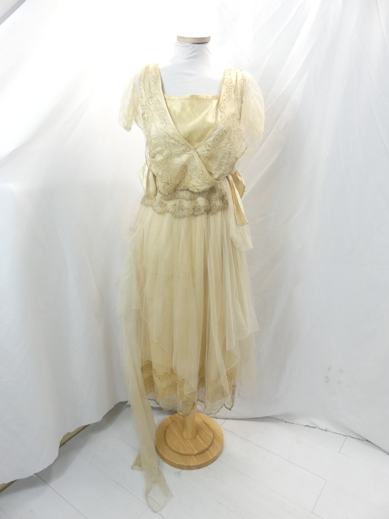 Vintage 1920's Sheer Netting & Silk Wedding Dress with Metallic Embroidery: approx. 26 bust, 27 waist. Some holes in netting, silk lining is frayed & some staining, see photo's