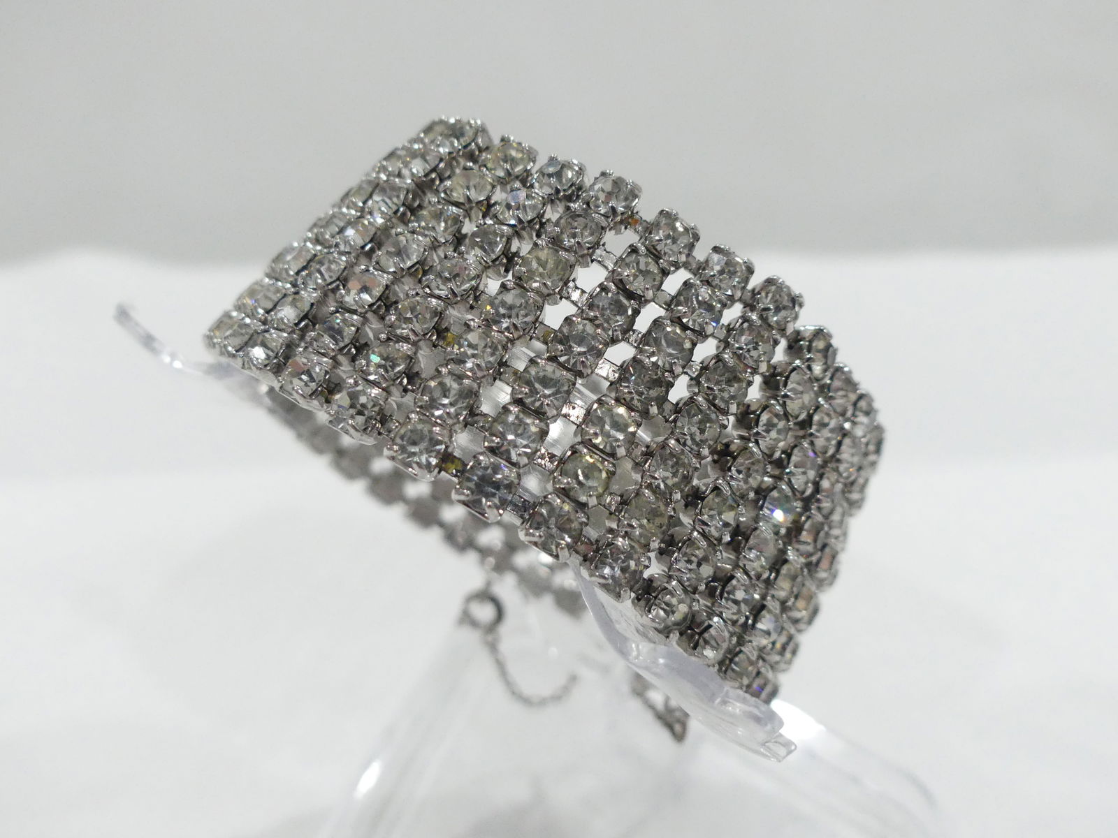 Vintage 7 Row Rhinestone Bracelet (1 of 6)