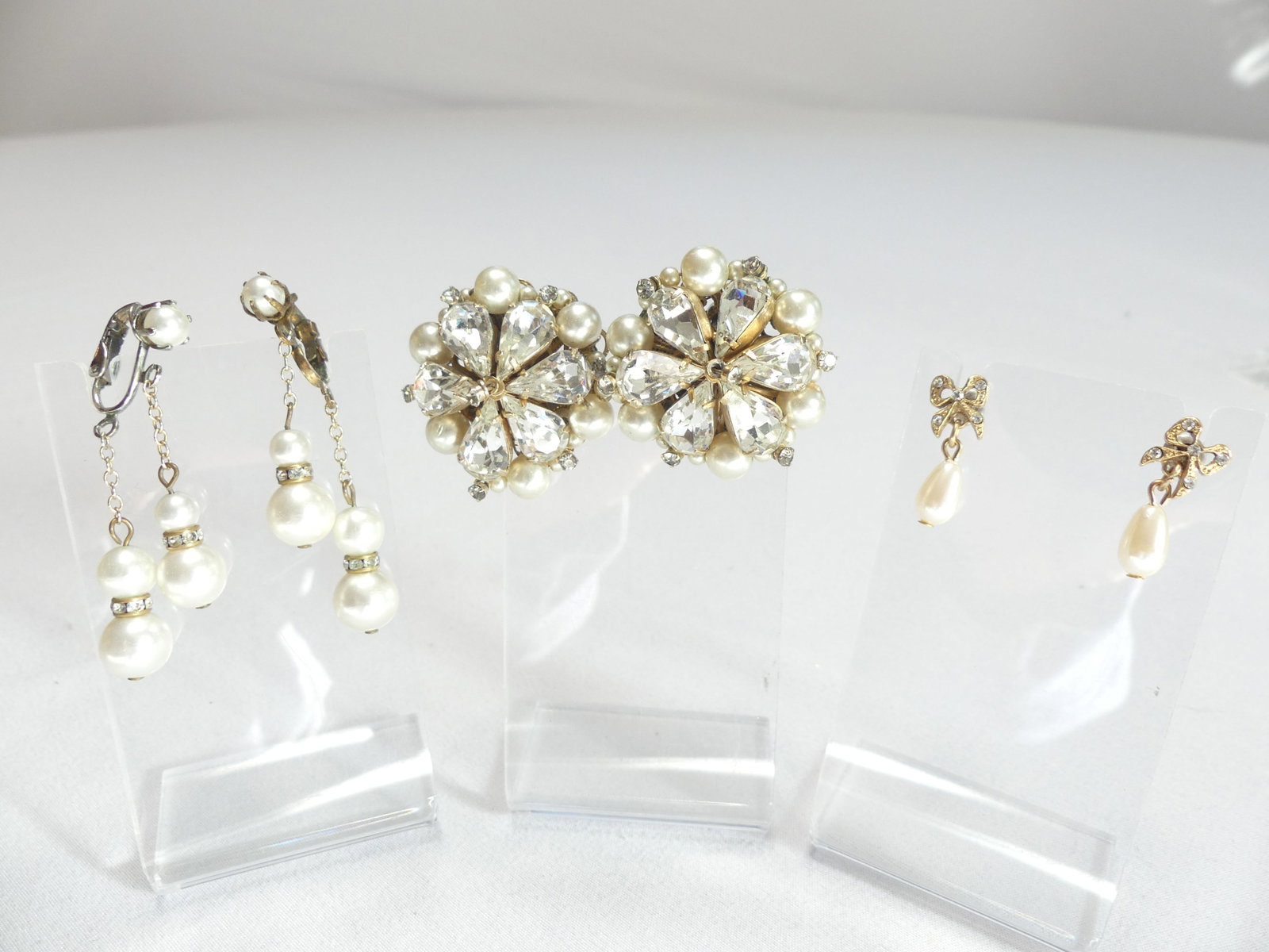 Lot of 3 Pair vintage Earrings with Pearl Beads, Alice Caviness & other: see photo's