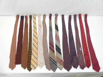Lot of 14 Vintage Ties, Wool & Cotton, Lilly Dache, Givenchy, Bert Pulitzer, Hathaway, Boston: see photo's