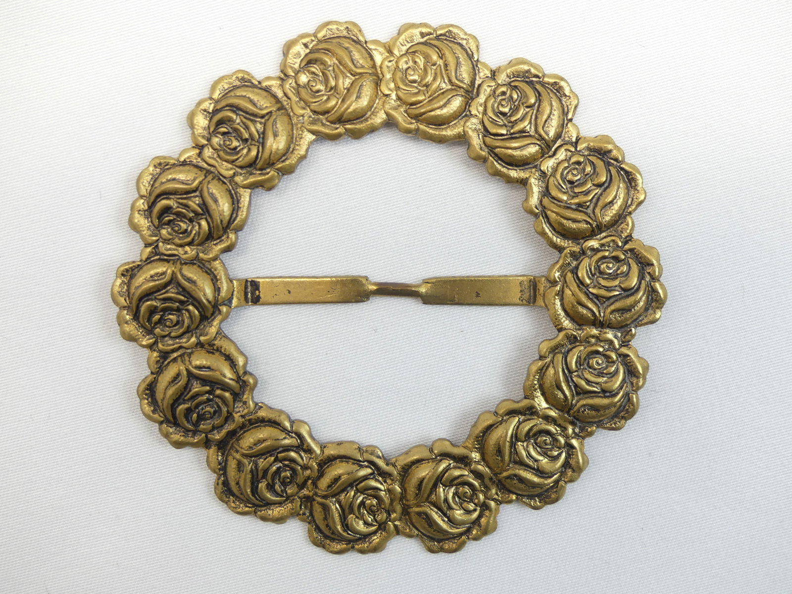 Antique Brass Dress Buckle with Roses: approx. 2 3/4 inches, see photo's
