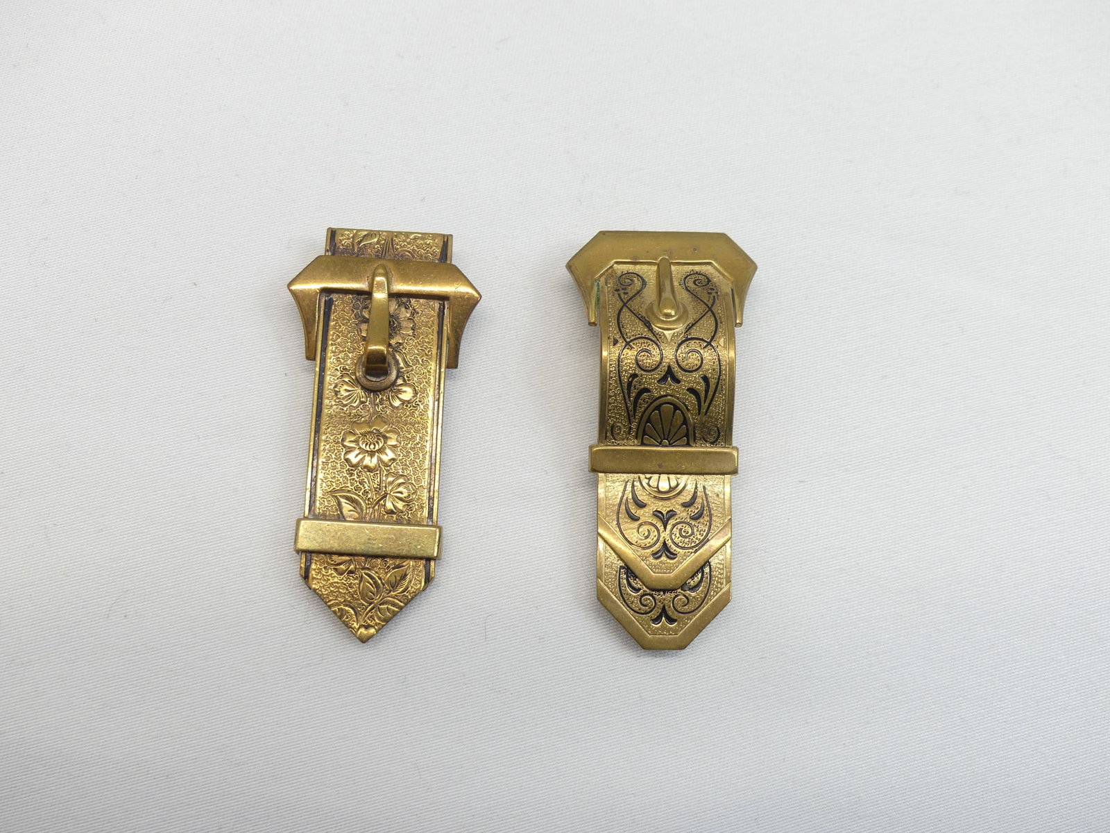 Lot of 2 Antique Shoe/Dress Buckles, Gold Tone Etched: see photo's