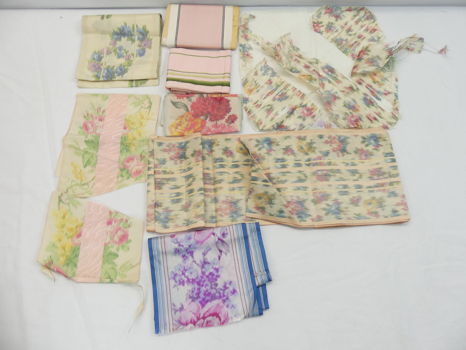 Lot of Antique Watercolor Silk Ribbon (1 of 4)