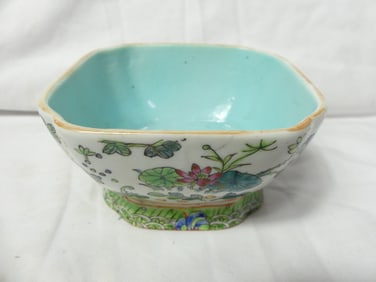 Antique Chinese Hand Painted Porcelain Bowl, Signed