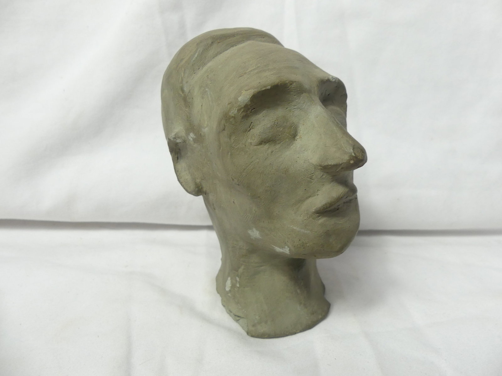 Vintage Art Pottery Bust/Men's Head Hand Carved: approx. 5 inches tall, see photo's