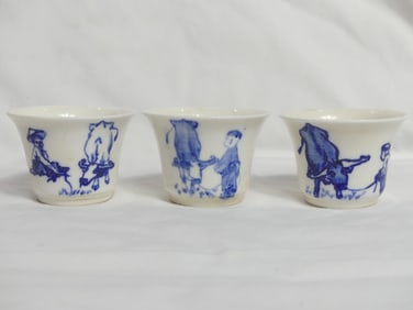 Lot of 3 Vintage Chinese Saki Cups Hand Painted Porcelain with Blue