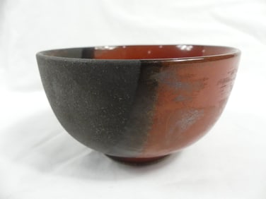 Antique Chinese Black & Red Porcelain/Pottery Rice Bowl