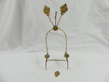 Antique Gold Tone Wire Cup & Saucer Holder