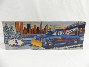 Vintage 1996 Collector's Ed. Sunoco Tow Truck in Original Box