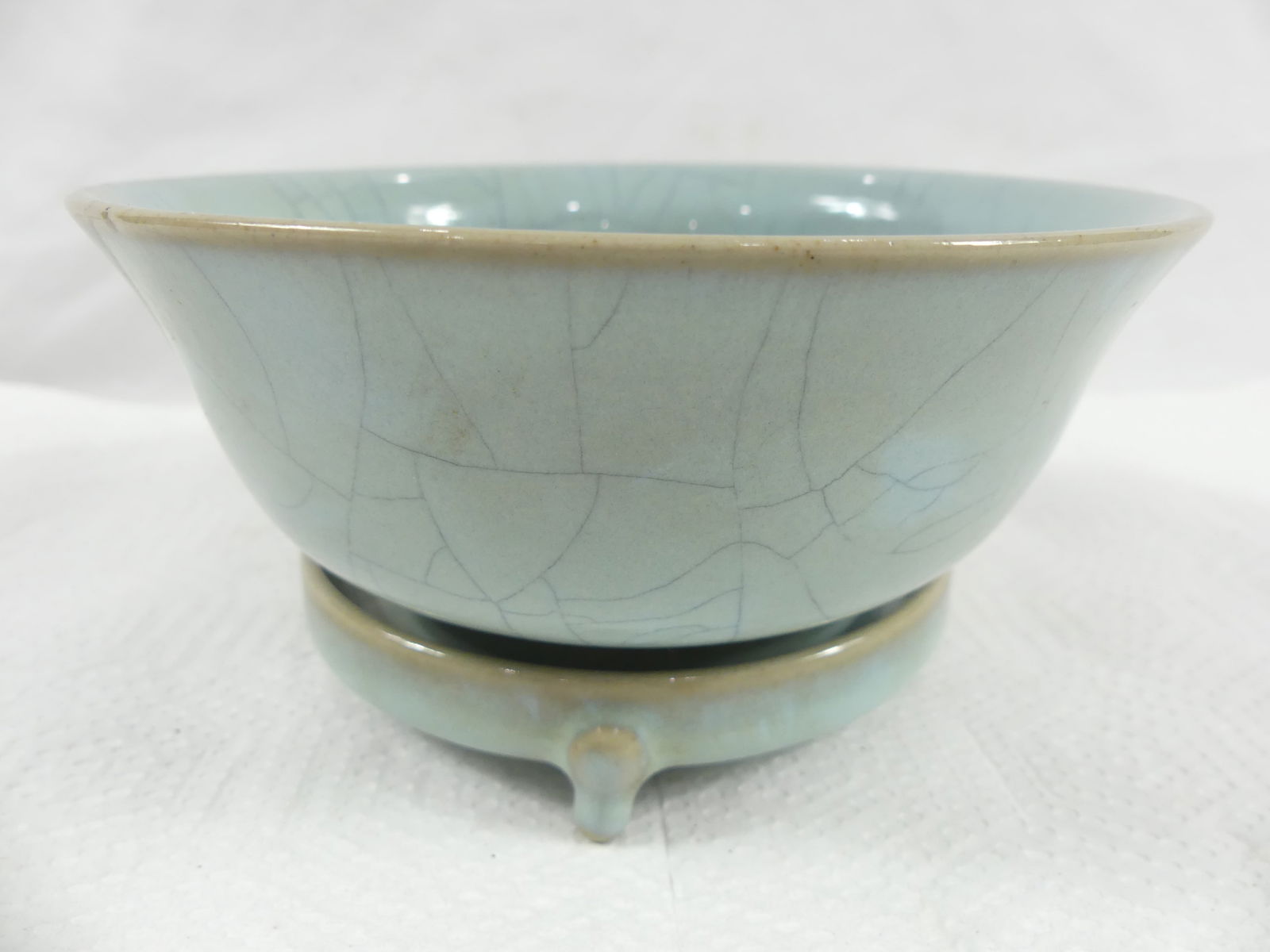 Vintage Celadon Green Crackle Rise Bowl with Footed Base (1 of 7)