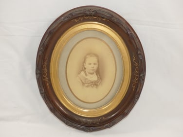 Antique Carved Wood Oval Frame with Girl Photo's