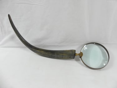 Unusual Extra Large Antique Horn Magnifying Glass