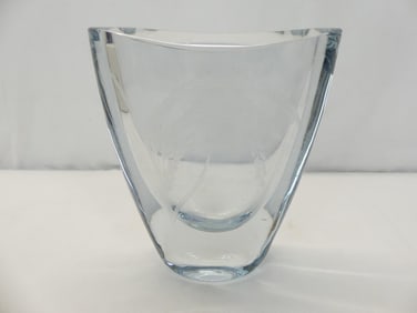 Vintage Signed & Etched Heavy Crystal Vase