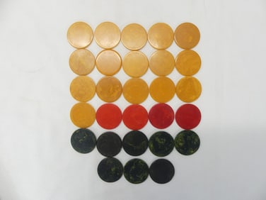 Lot of 28 Vintage Bakelite Poker Chips