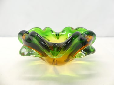 Vintage Art Glass Bowl