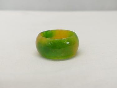 Antique Yellow & Green Jade Archer's Ring