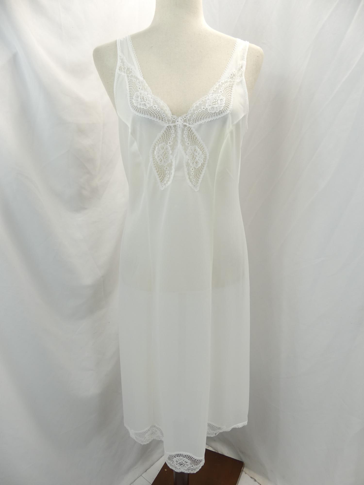 Vintage Old Store Stock White Nylon & Lace Full Slip: approx. 36 bust, 32 waist, good condition, see photo's