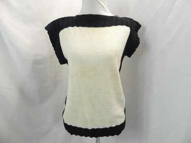 Vintage Adrienne Vittadini Black & White Knit Sweater