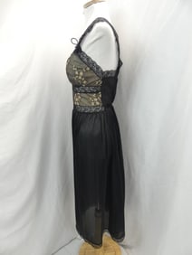 Vintage 1950's Black Nylon & Lace Negligee