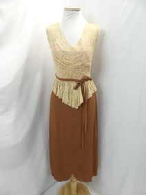 Vintage 1930/40's Brown Rayon & Lace Dress