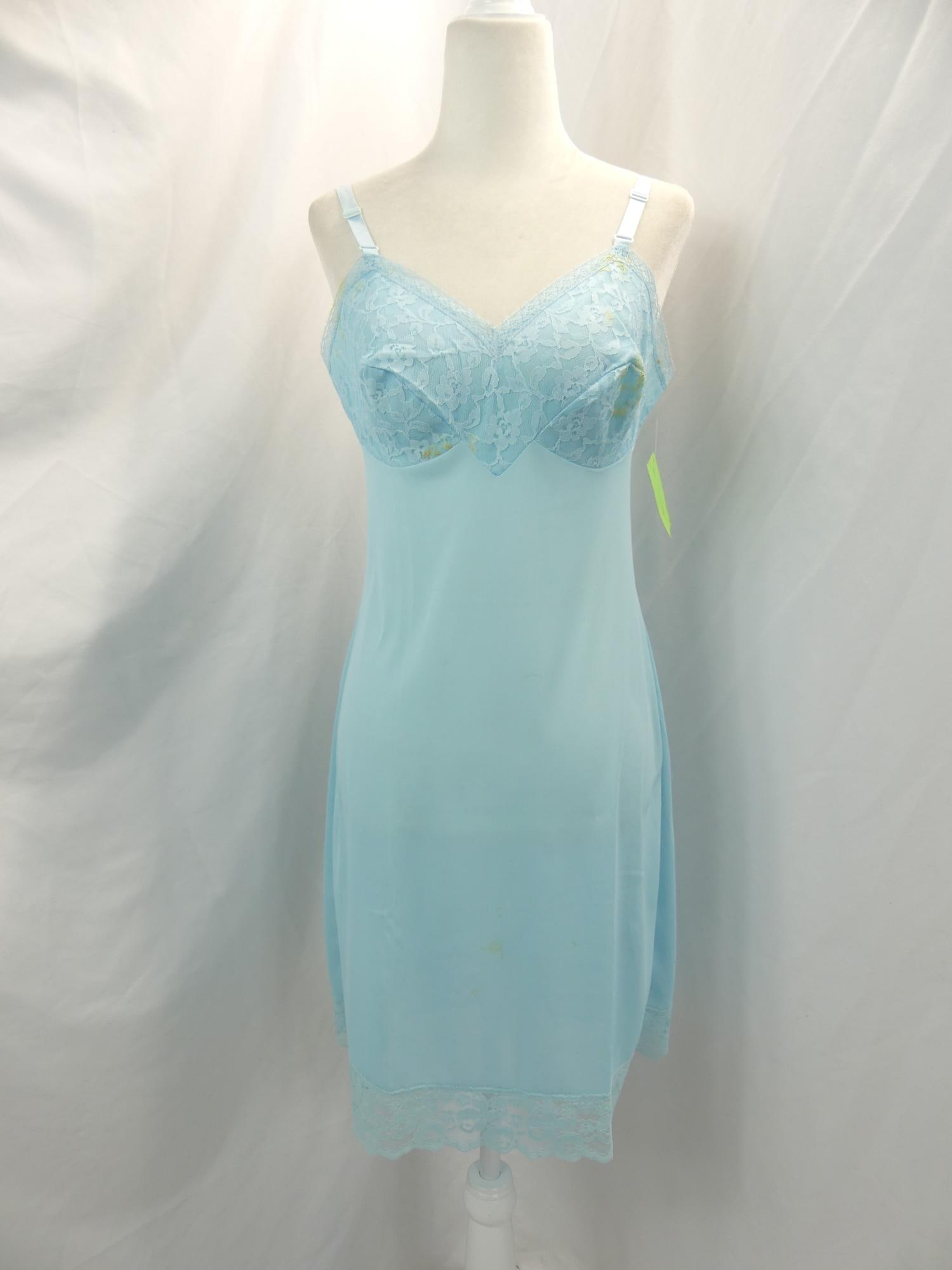 Vintage 1950/60's Monsanto Nylon & Lace Full Slip: size 34, has some stains, old store stock with original tag, see photo's