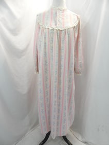 Vintage 1970's Pink Flannel Nightgown
