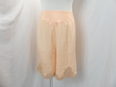 Vintage 1930's Peach Tap Pants with Lace