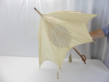 Antique 1900/10's Cream Silk & Lace Parasol with Twisted Branch Handle