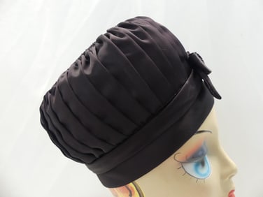 Vintage 1950/60's Black Satin Pleated Hat