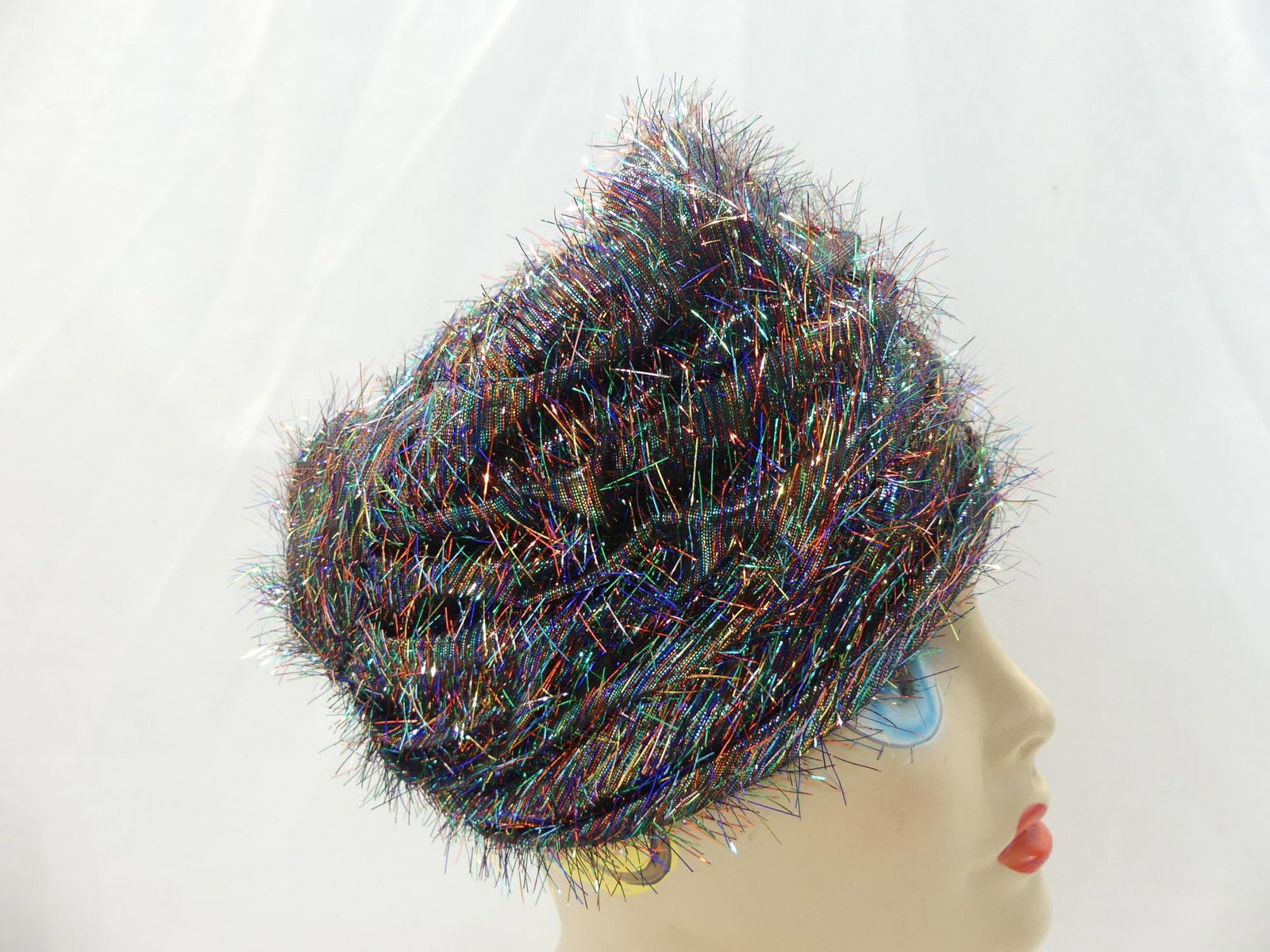 Vintage 1950/60's Fabulous Colorful Tinsel Turban: good condition, see photo's