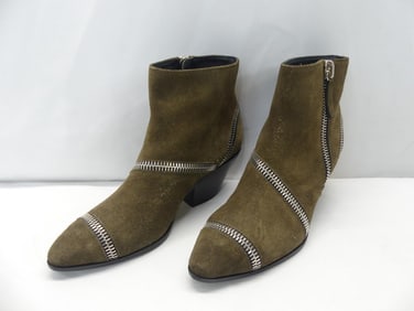 Fabulous Vero Cucio Green Suede Ankle Boots with Zippers, $1175.
