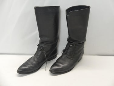 Vintage Charles David Made in Italy Black Boots with Tie Front