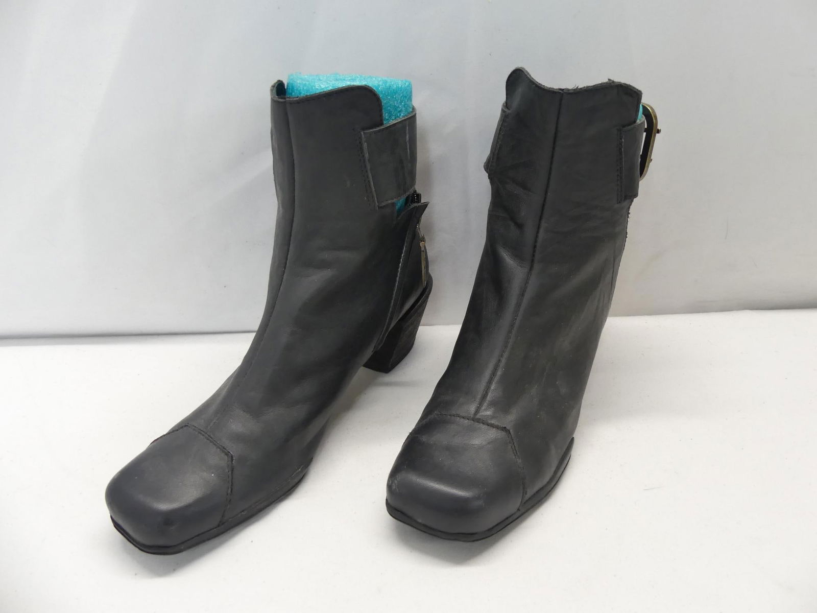 Vintage Sergio Tomani Black Boots with Strappy Back & Buckle: made in Columbia, marked size 42, size 10 1/2 according to chart, Very Lightly Worn, good condition, see photo's