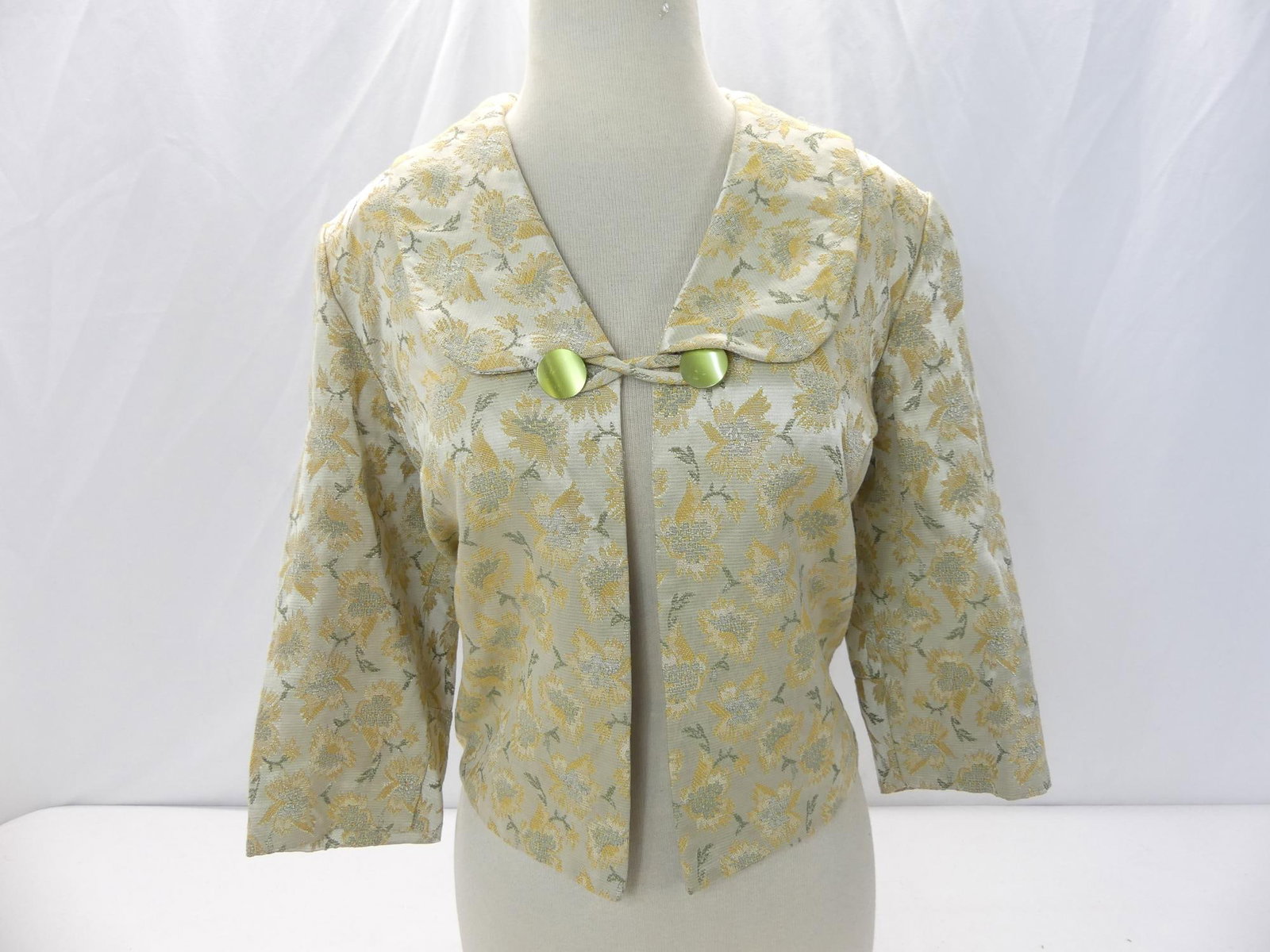 Vintage 1960's House of Bloom Brocade Jacket: approx. 42 bust, 38 waist, good condition, see photo's