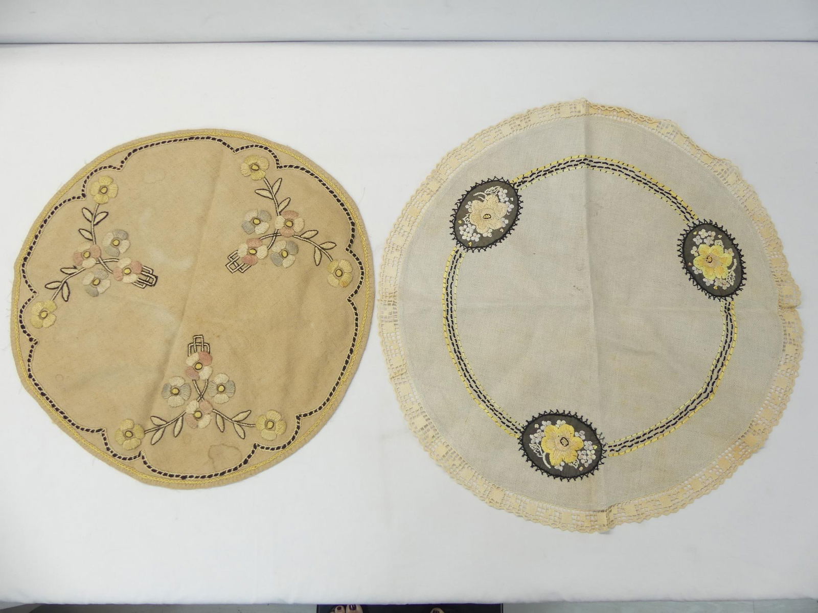 Lot of 2 Vintage Arts & Crafts Era Round Hand Embroidered Doilies: 1 with lace, both have a spot or two, 1 is water spot, see photo's