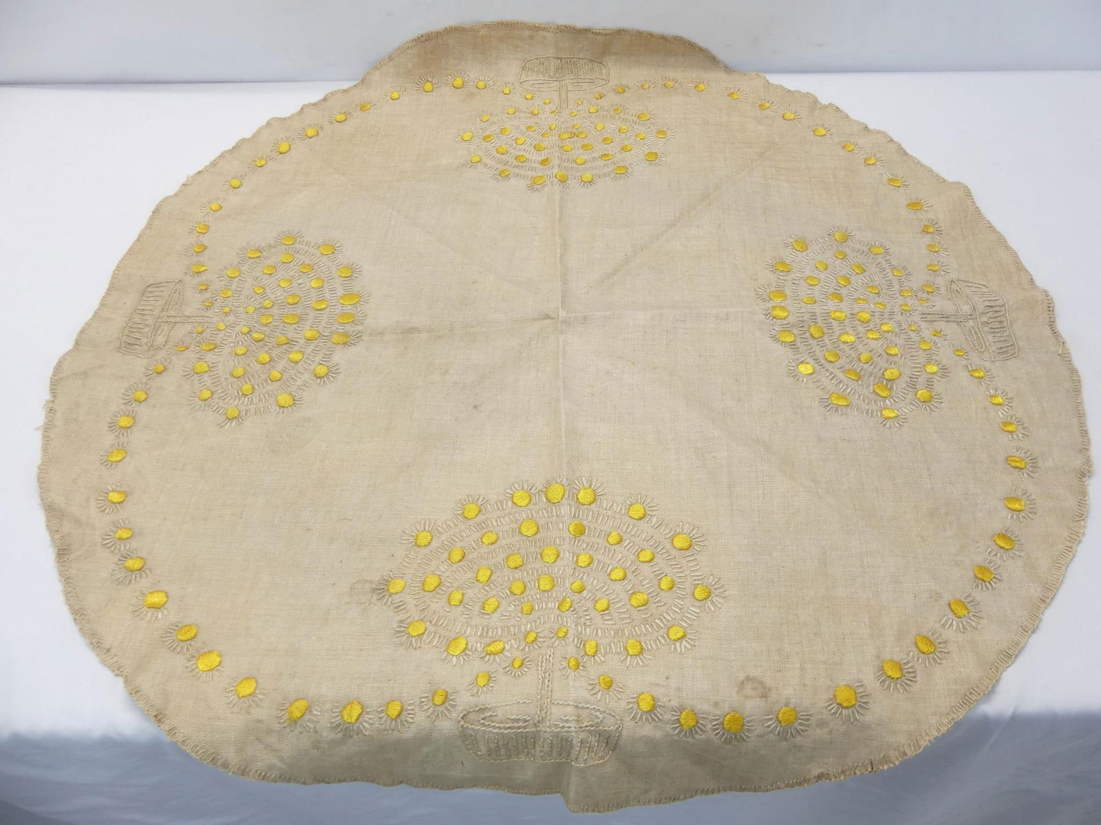 Vintage Arts & Crafts Era Embroidered Round Table Topper/Doilies: approx. 34 inches across, good like new condition, see photo's