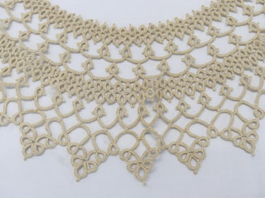 Antique Hand Tatted Lace Collar