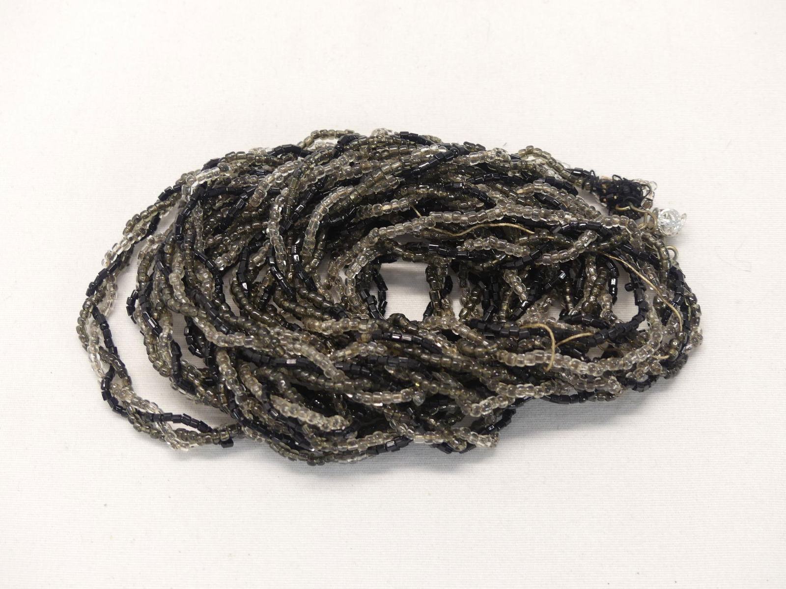 Rare Vintage 1920's Black & Silver Twisted Beaded Flapper Necklace (1 of 6)