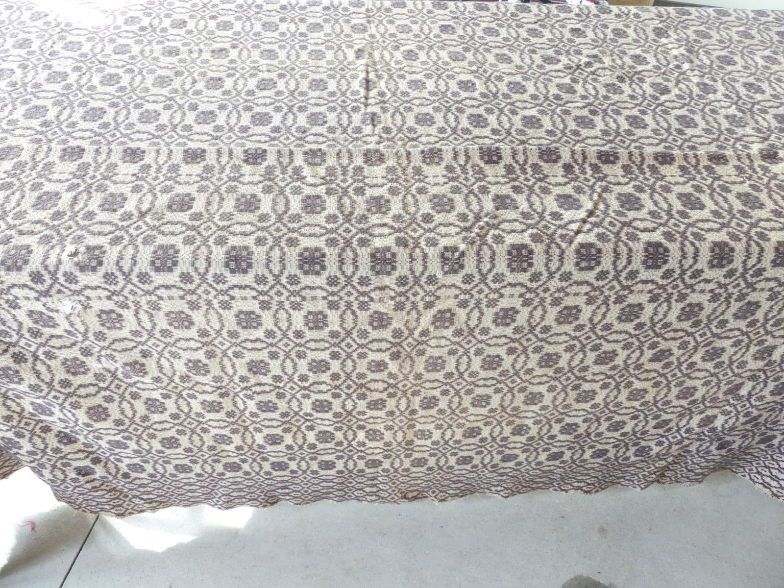 Antique Mulberry & Cream Woven Jacquard Coverlet: approx. 70 x 90, areas of wear and holes, see photo's