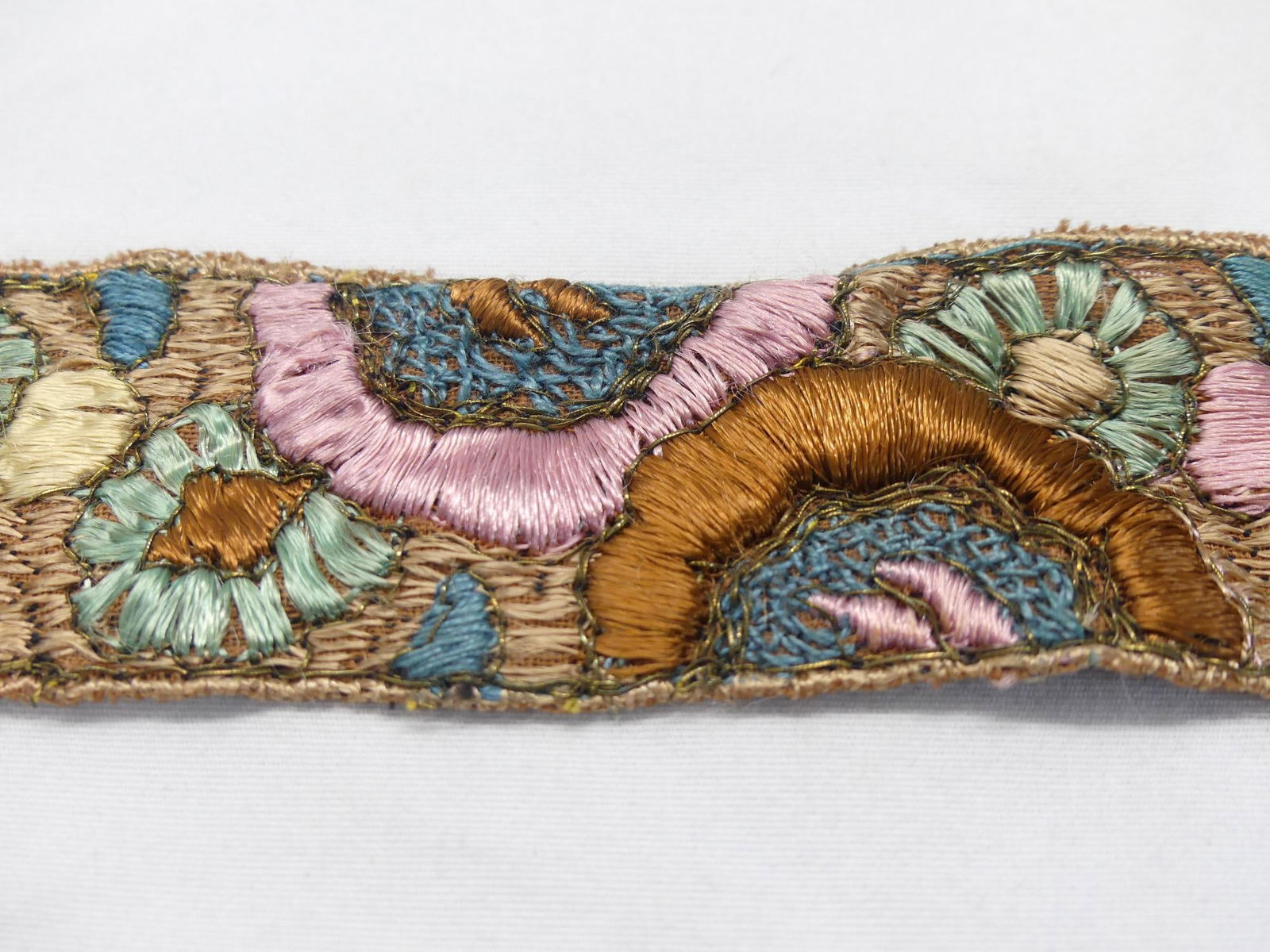 Antique Arts & Crafts Era Silk & Metallic Thread Ribbon Trim, 3 Yards: old store stock, see photo's