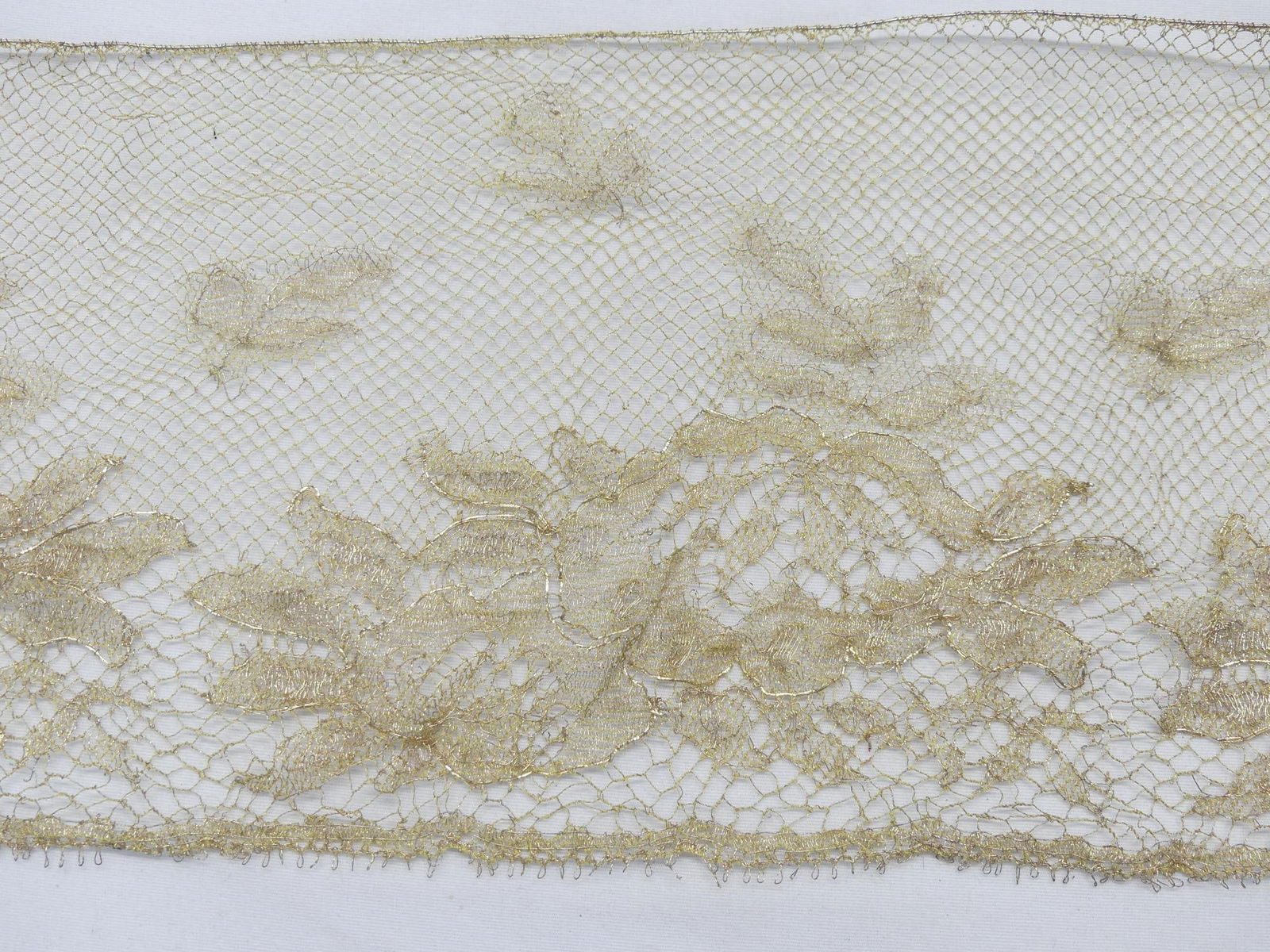 Antique Gold Metallic Lace Trim, 5" x 2 Plus Yards (1 of 3)