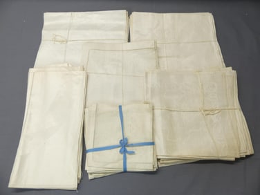 Lot of 6 Sets Vintage Old Store Stock Linen Damask Napkins