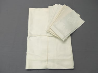 Vintage Old Store Stock Linen Damask Tablecloth with Napkins