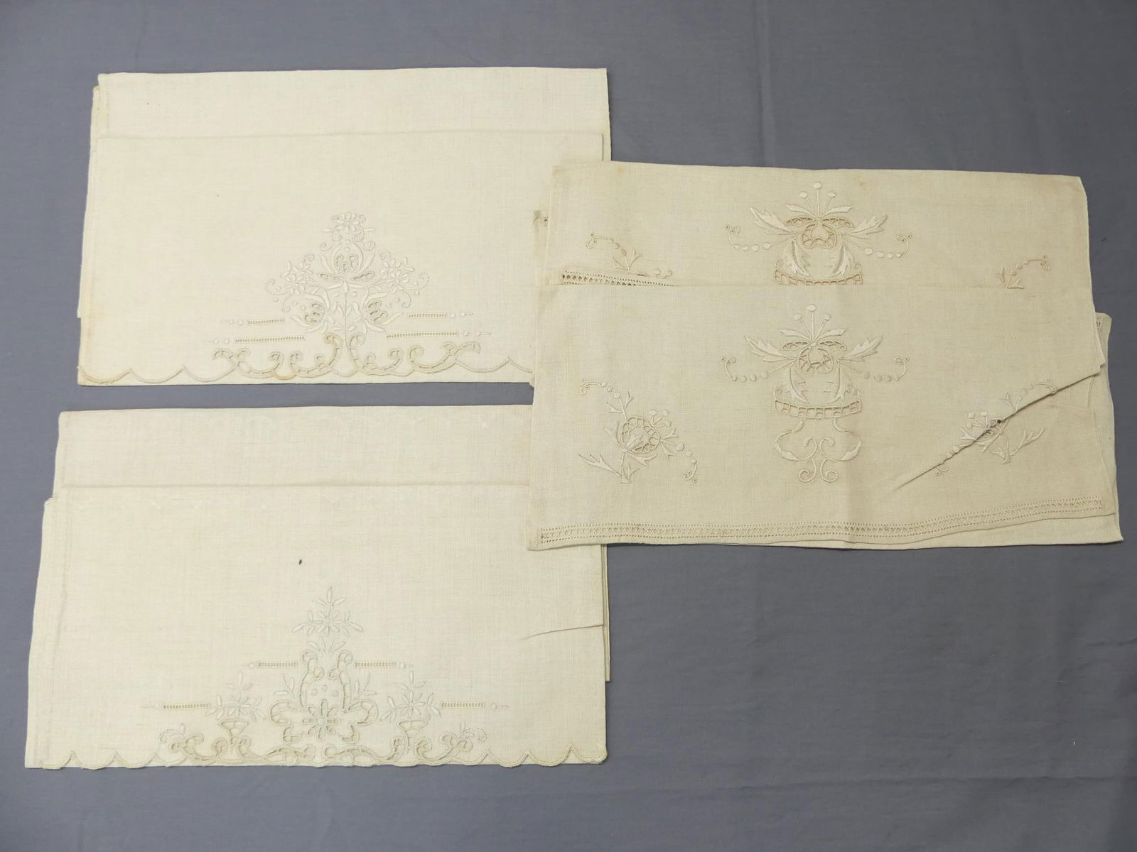 Lot of 6 Vintage Old Store Stock Embroidered Linen Towels: some matching, see photo's