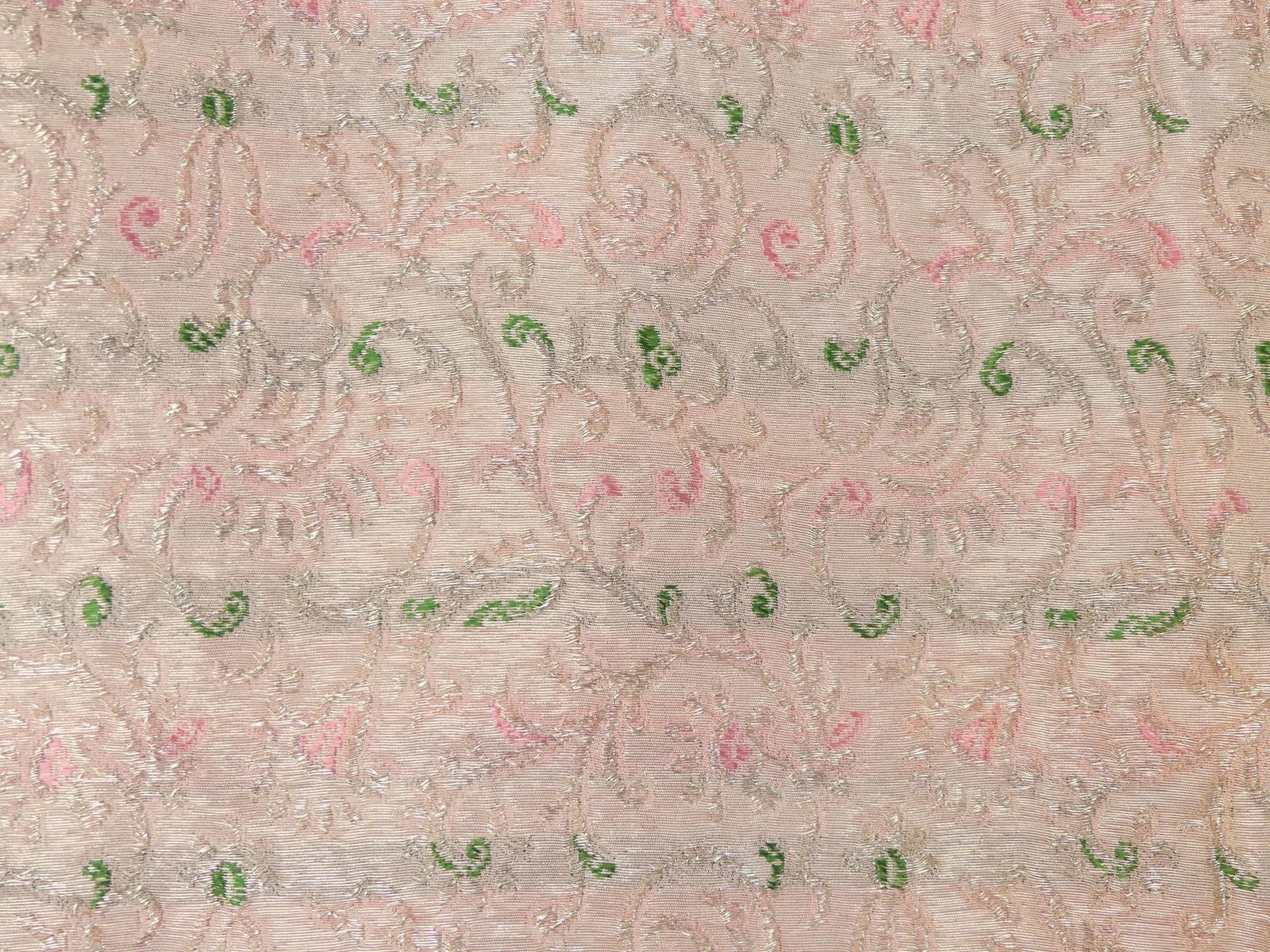 Vintage 1930/40's Pink Silk Brocade Fabric with Metallic Thread (1 of 3)