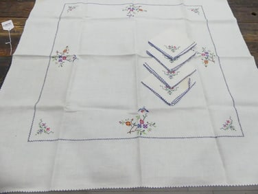 Vintage Cross Stitch Teacloth & Napkin Set