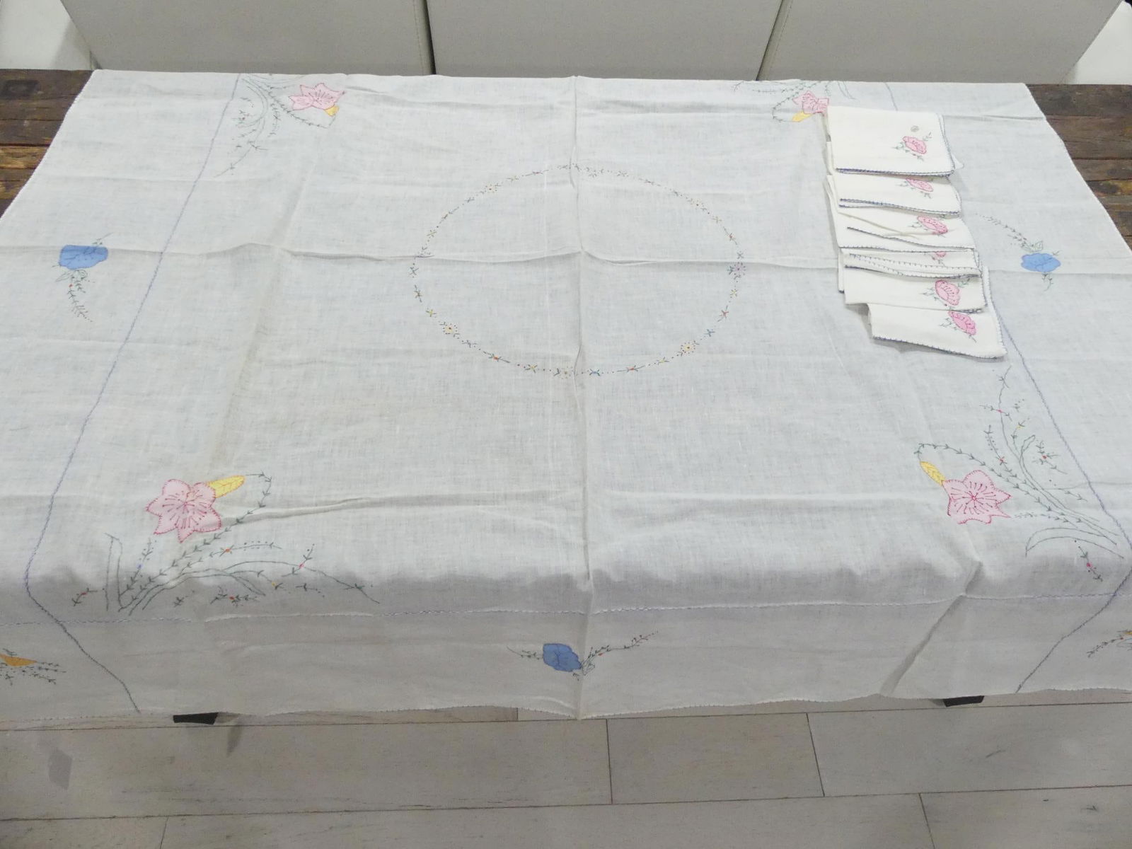 Vintage Old Store Stock Hand Embroidered & Applique Tablecloth Set (1 of 8)